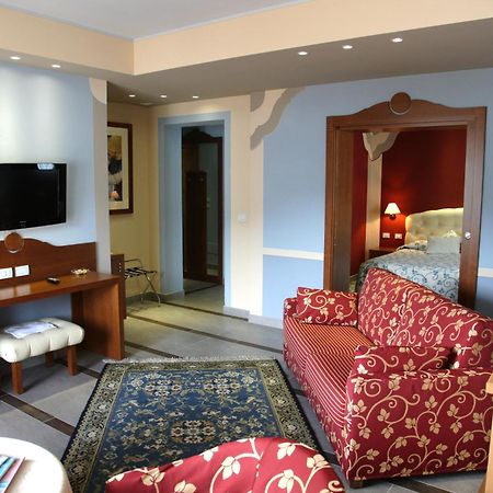 Albergo Del Lago Cannobio Exterior photo