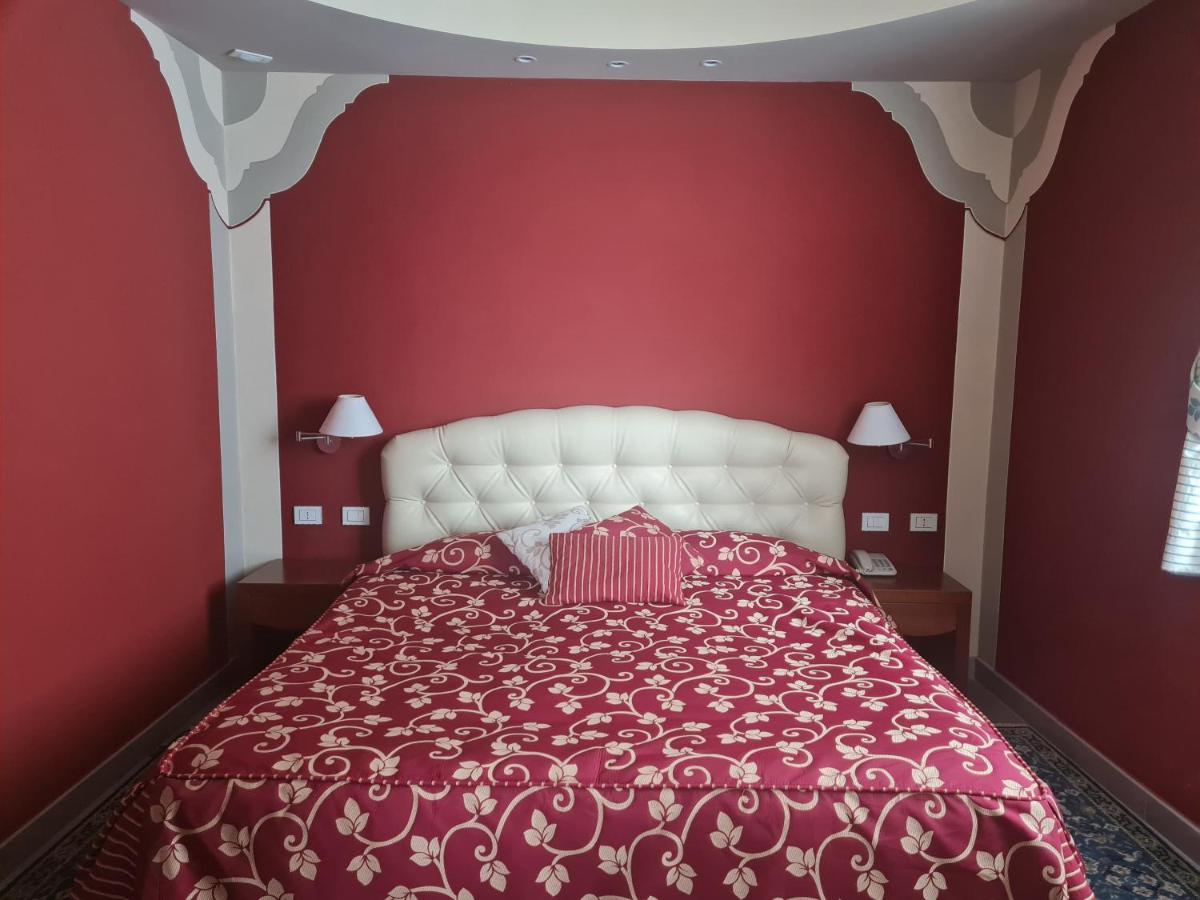 Albergo Del Lago Cannobio Exterior photo