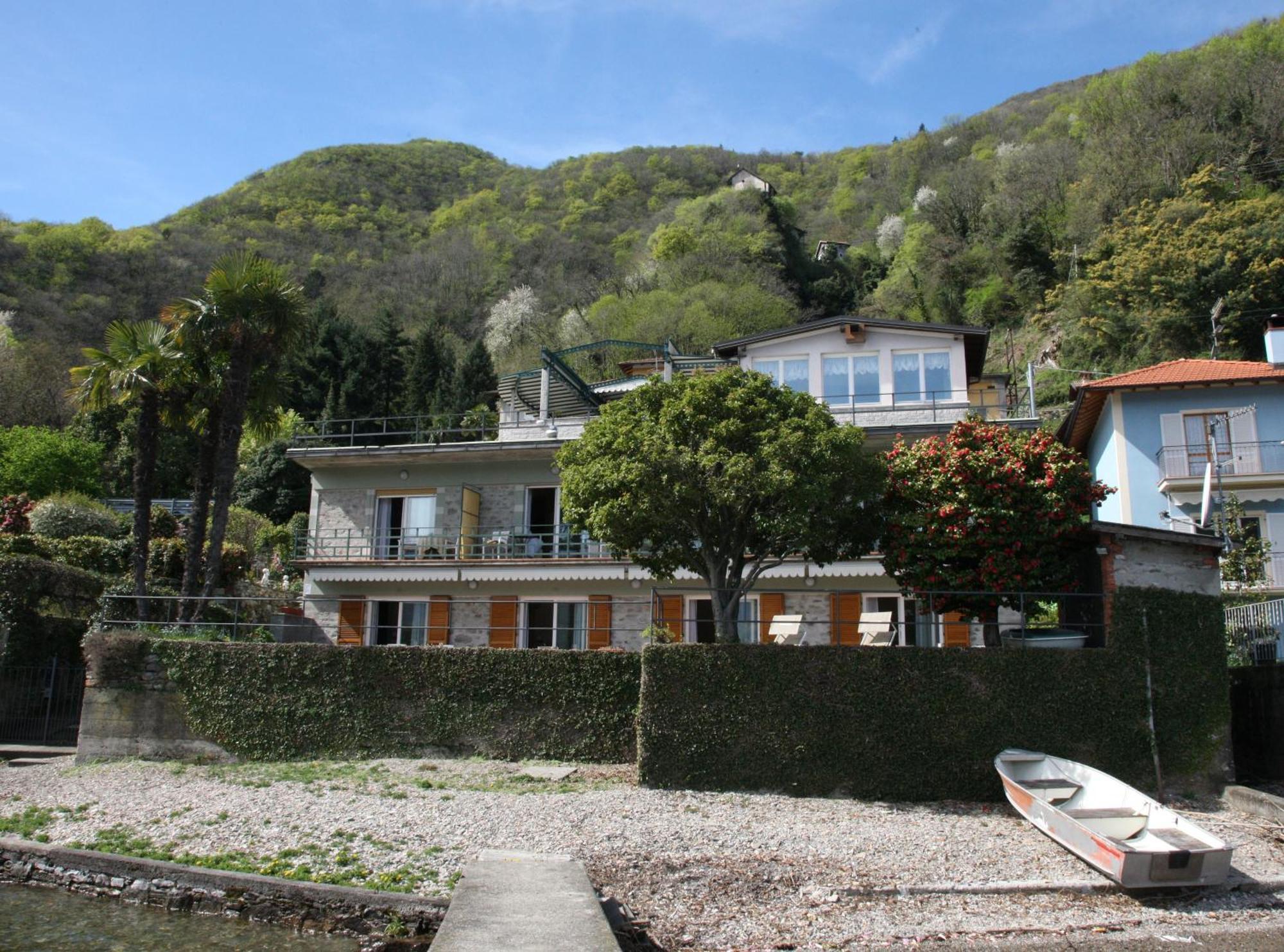 Albergo Del Lago Cannobio Exterior photo