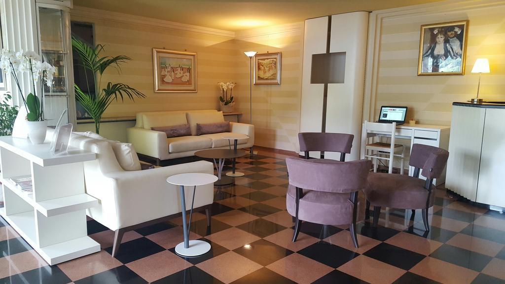 Albergo Del Lago Cannobio Exterior photo