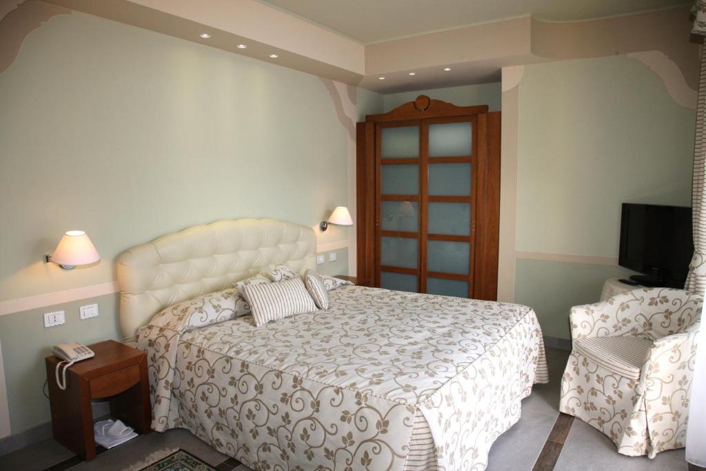 Albergo Del Lago Cannobio Room photo